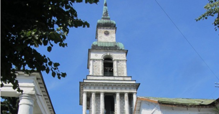 На аукцион по ремонту колокольни в Слободском не подали ни одной заявки