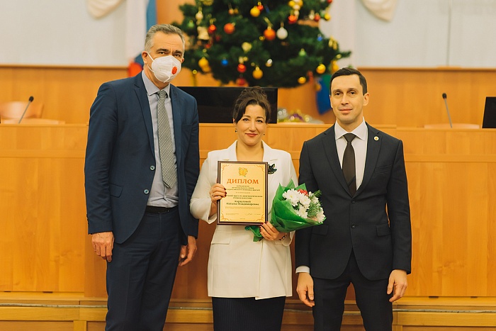 Медицинские работники региона получили государственные и региональные награды