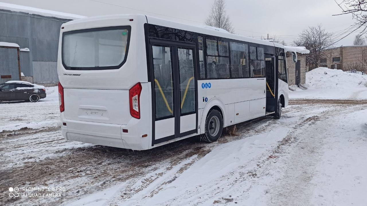 Общественный транспорт киров. Новые автобусы Киров. Новые автобусы Киров фото. В Киров поступили новые автобусы. Фото новых автобусов в Кирове.